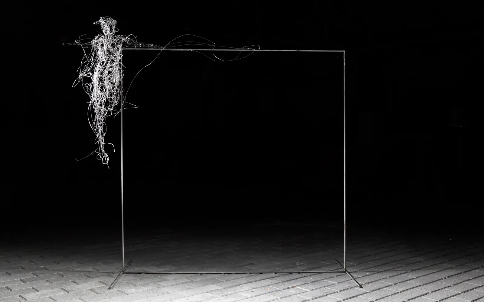 “Cosmogenic”, Edelstahl, H 133 B 150 T 65 cm, 2008