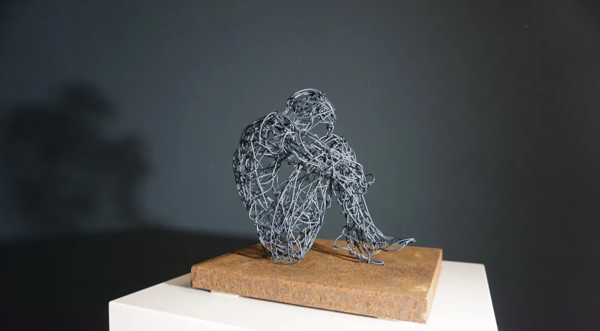 Skulptur von Bildhauerin Stefanie Welk, Kunst für Wohnraum, Praxisräume und Büro