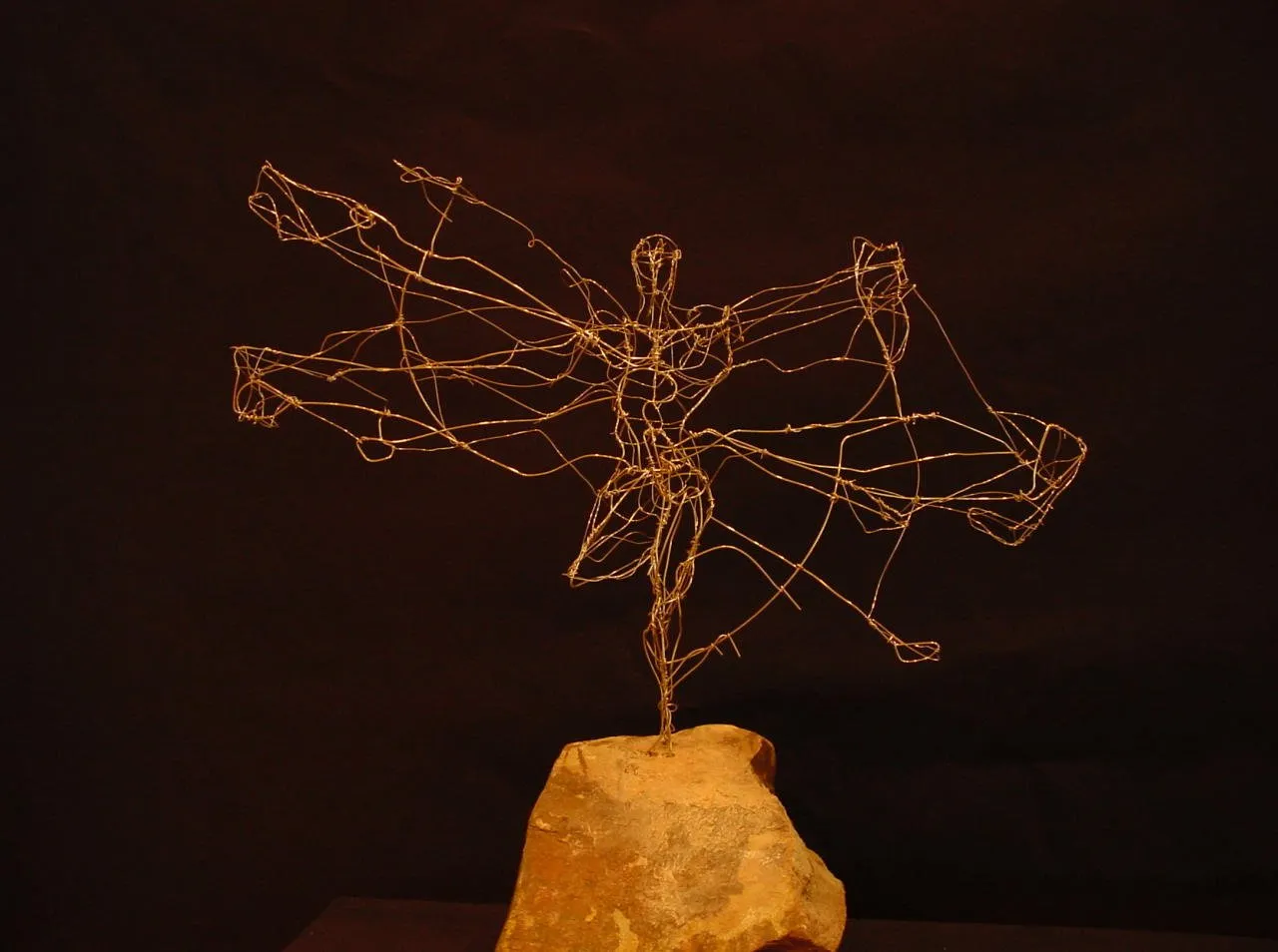 SCHÖPFER – Skulptur von Bildhauerin Stefanie Welk, Kunst für Wohnraum, Praxisräume und Büro